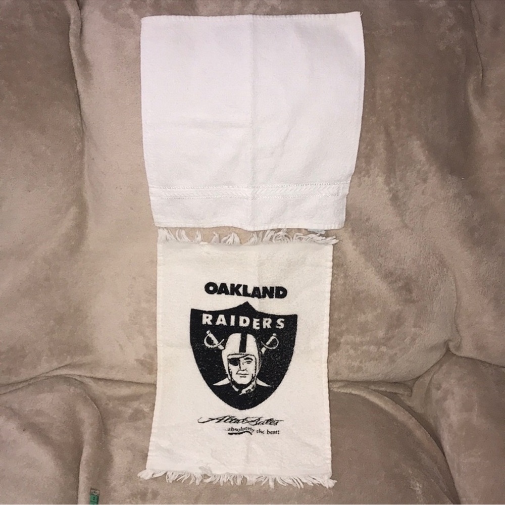 Oakland Raiders White and Black Towel and white towel